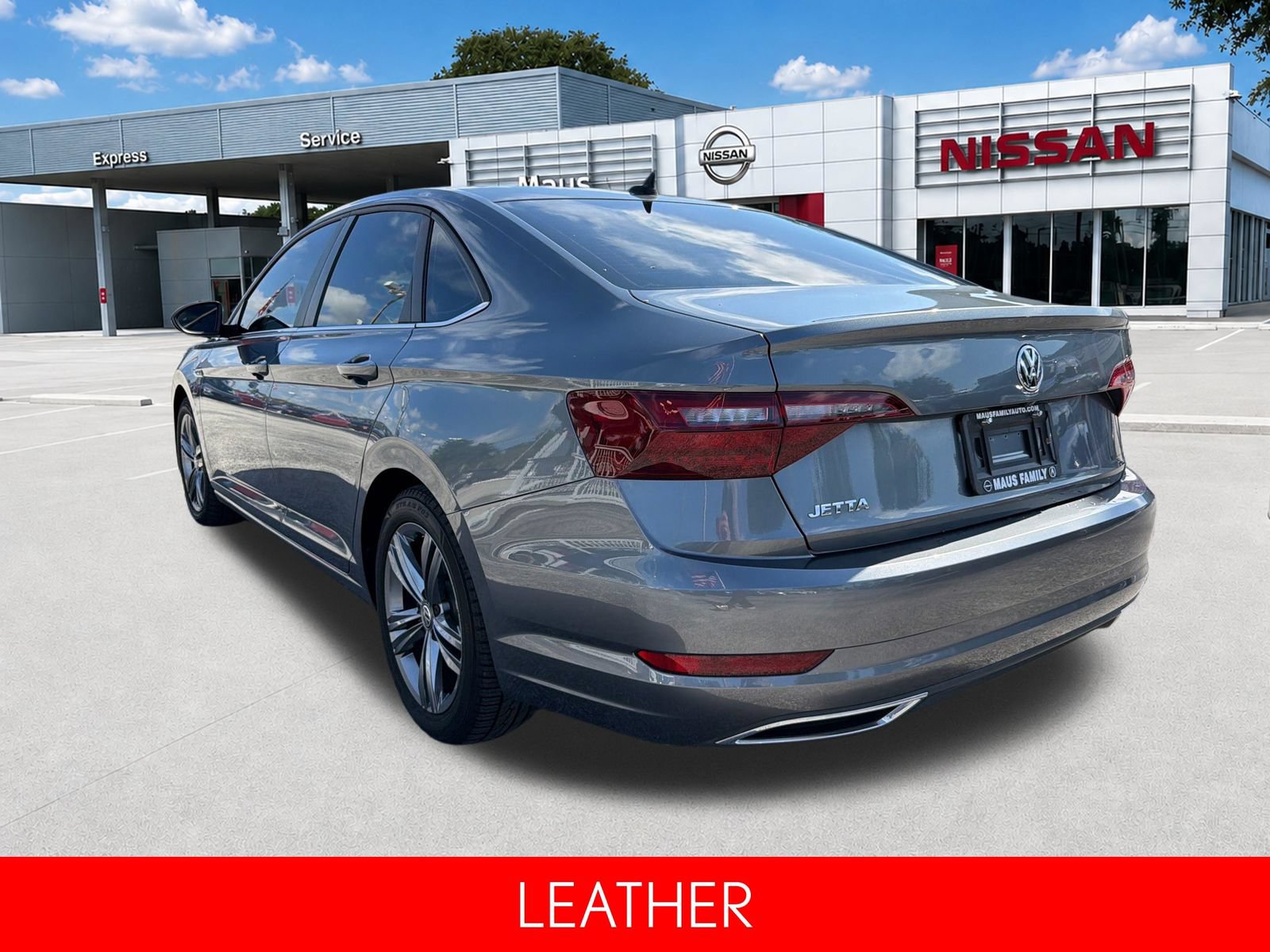 Used 2020 Volkswagen Jetta R-Line w/ R-Line Cold Weather Package FWD image 6