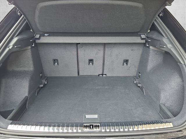 Used 2025 Audi Q3 2.0T Premium Plus AWD/4WD image 6