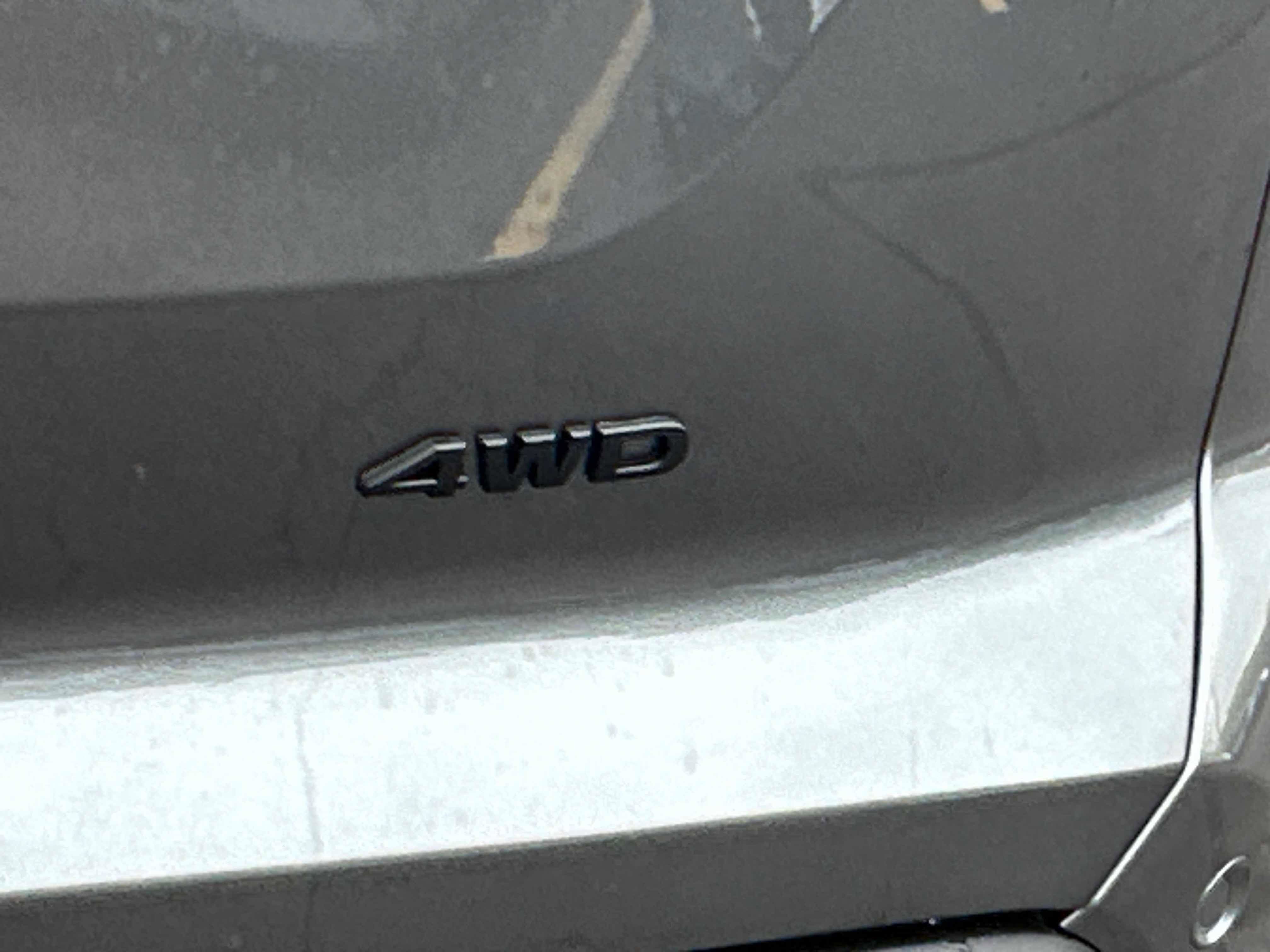 New 2025 Nissan Pathfinder SV w/ Black Appearance Package image 16