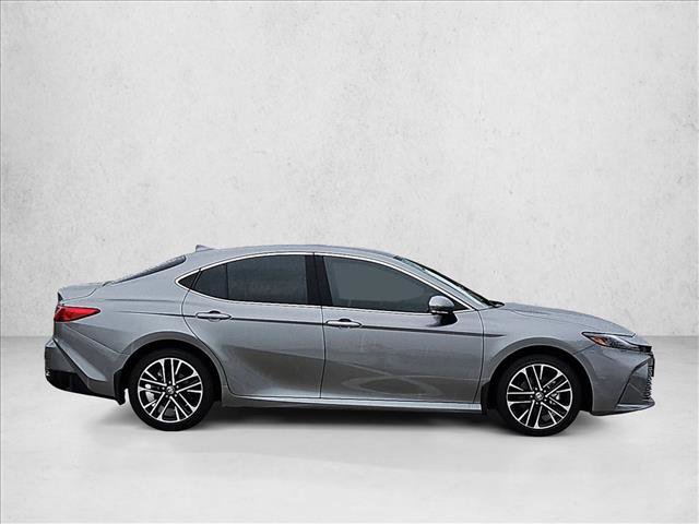 Used 2026 Toyota Camry XLE FWD image 4