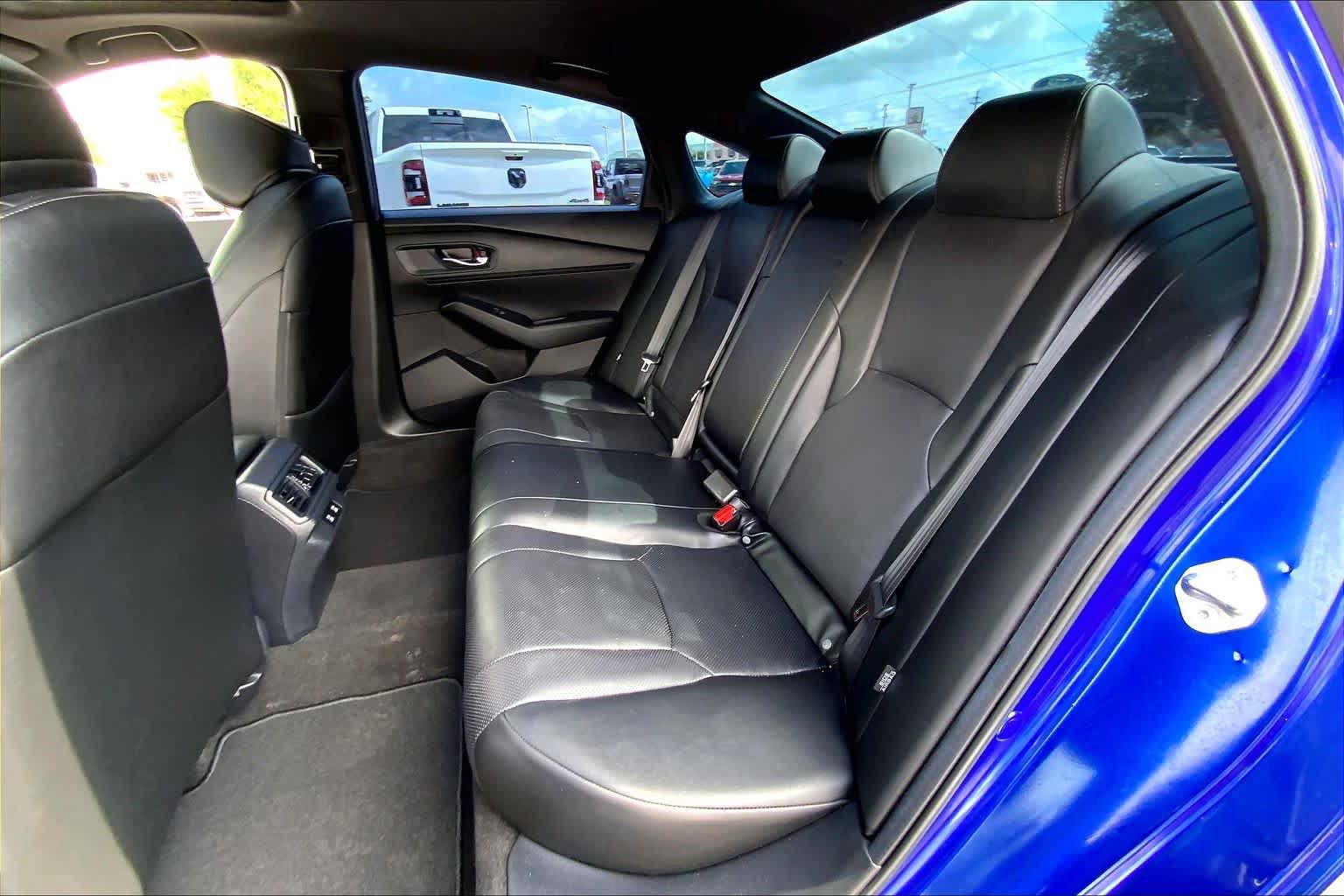 Used 2025 Honda Accord Sport image 19