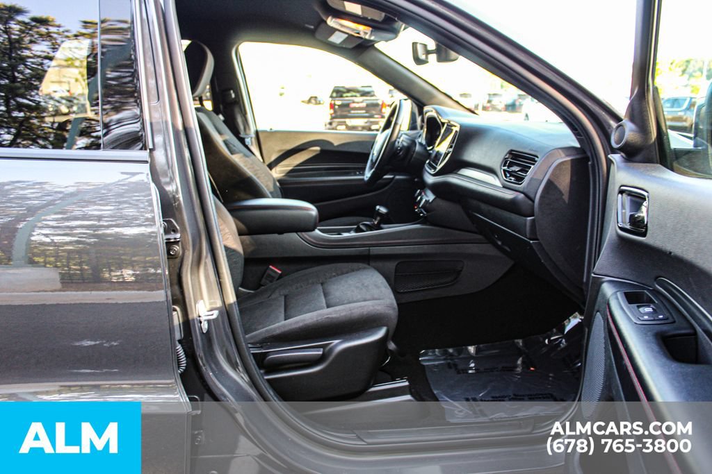 Used 2025 Dodge Durango GT RWD image 22