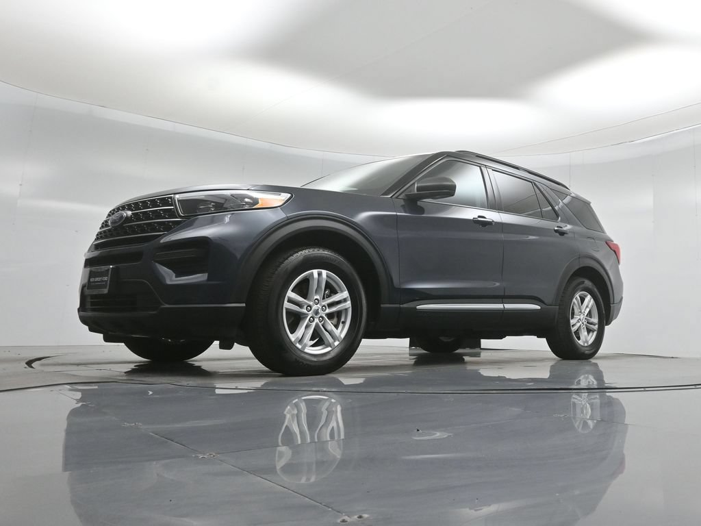 Certified 2023 Ford Explorer XLT RWD image 46