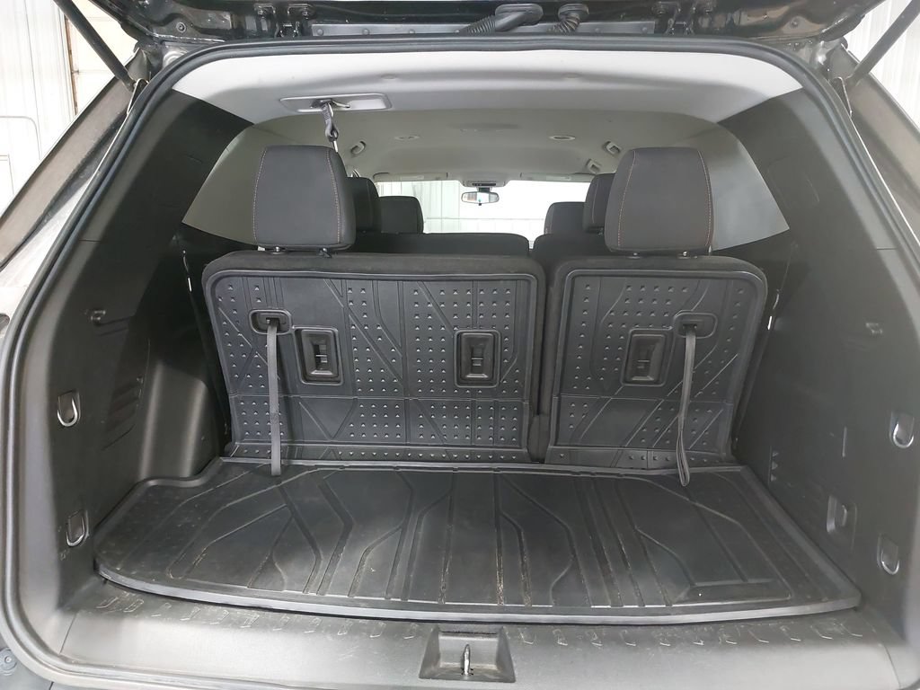 Used 2020 Chevrolet Traverse LS w/ LPO, Floor Liner Package AWD/4WD image 12