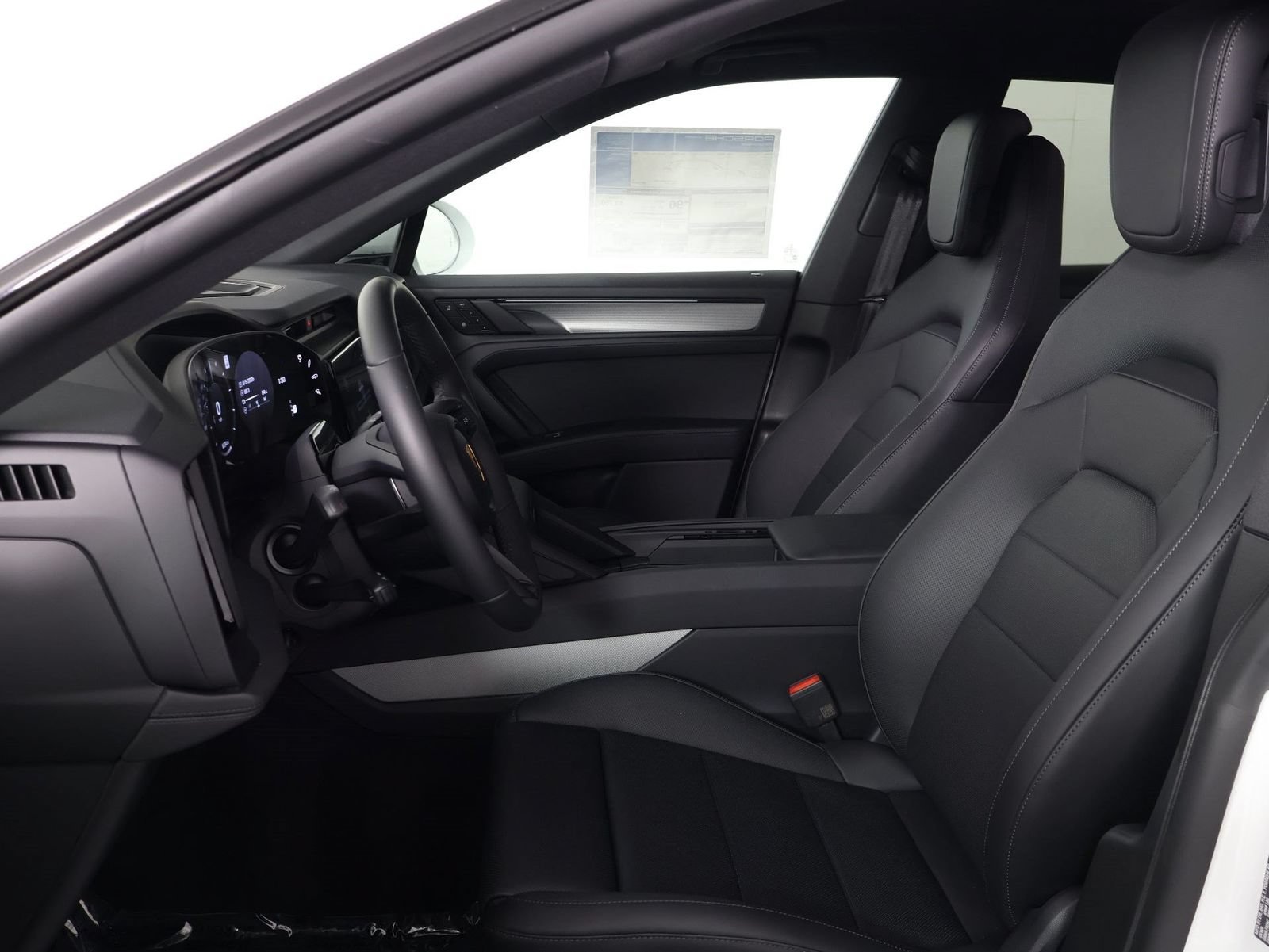 New 2026 Porsche Cayenne Electric AWD/4WD image 5