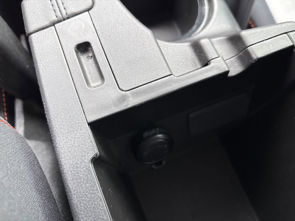 Used 2021 Subaru Crosstrek 2.0i Premium w/ Moonroof Package image 21