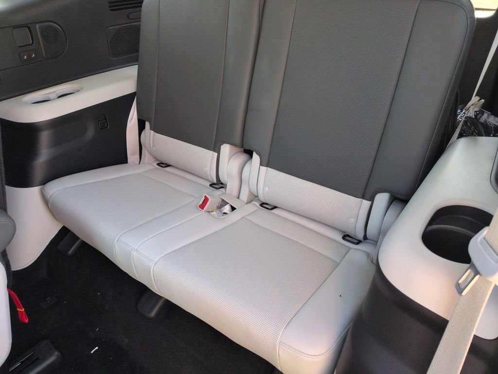 New 2026 Hyundai Ioniq 9 Calligraphy image 29