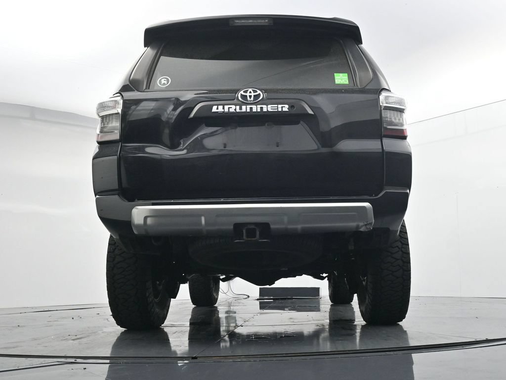 Used 2019 Toyota 4Runner TRD Off-Road AWD/4WD image 21