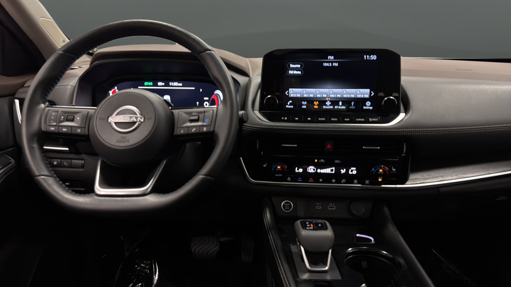 Used 2023 Nissan Rogue Platinum w/ Platinum Premium Package FWD image 11