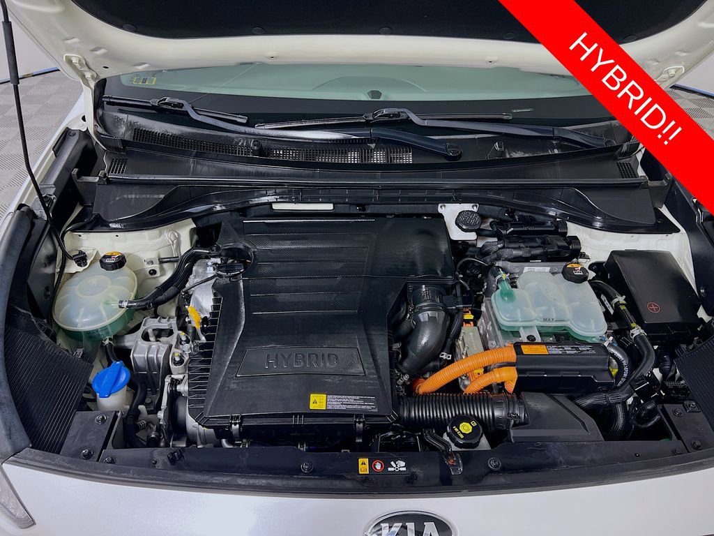 Certified 2017 Kia Niro Touring image 33