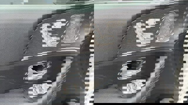 Used 2022 Mercedes-Benz GLE 450 4MATIC image 22