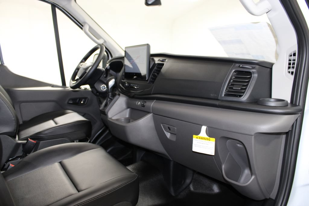 New 2026 Ford Transit 250 148 Medium Roof w/ Load Area Protection Package RWD image 17