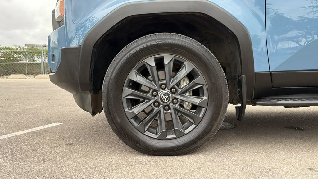 Used 2025 Toyota Land Cruiser w/ Premium Package image 12