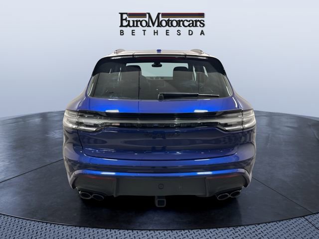 Used 2024 Porsche Macan GTS image 4