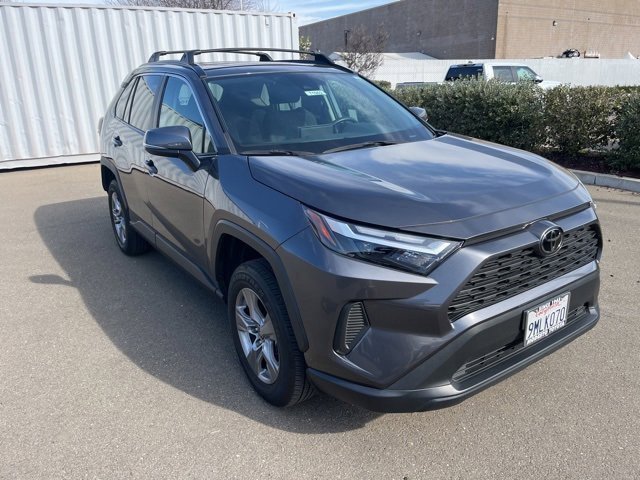 Used 2024 Toyota RAV4 XLE image 3