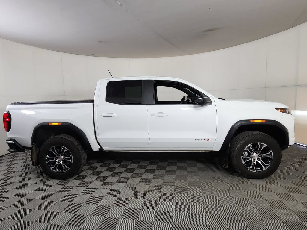 Used 2024 GMC Canyon AT4 w/ Technology Package AWD/4WD image 8