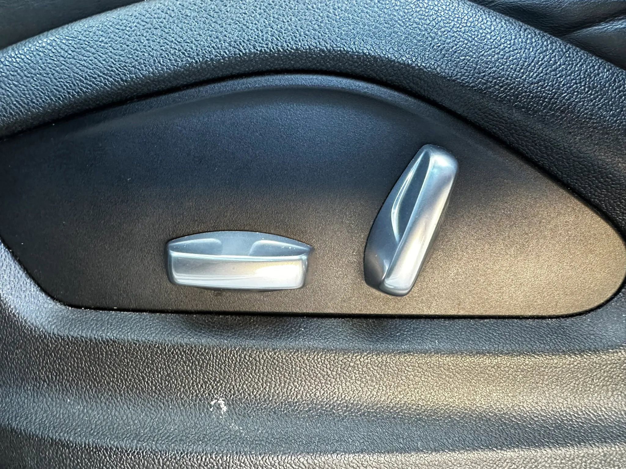 Used 2019 Porsche Cayenne AWD/4WD image 58