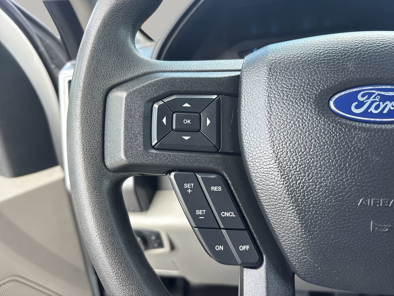 Used 2020 Ford F350 XLT image 27