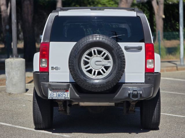 Used 2009 HUMMER H3 image 12