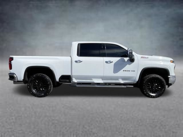 Used 2024 Chevrolet Silverado 2500 LTZ w/ LTZ Premium Package image 4