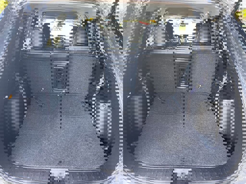 Used 2024 Mitsubishi Outlander SE image 26