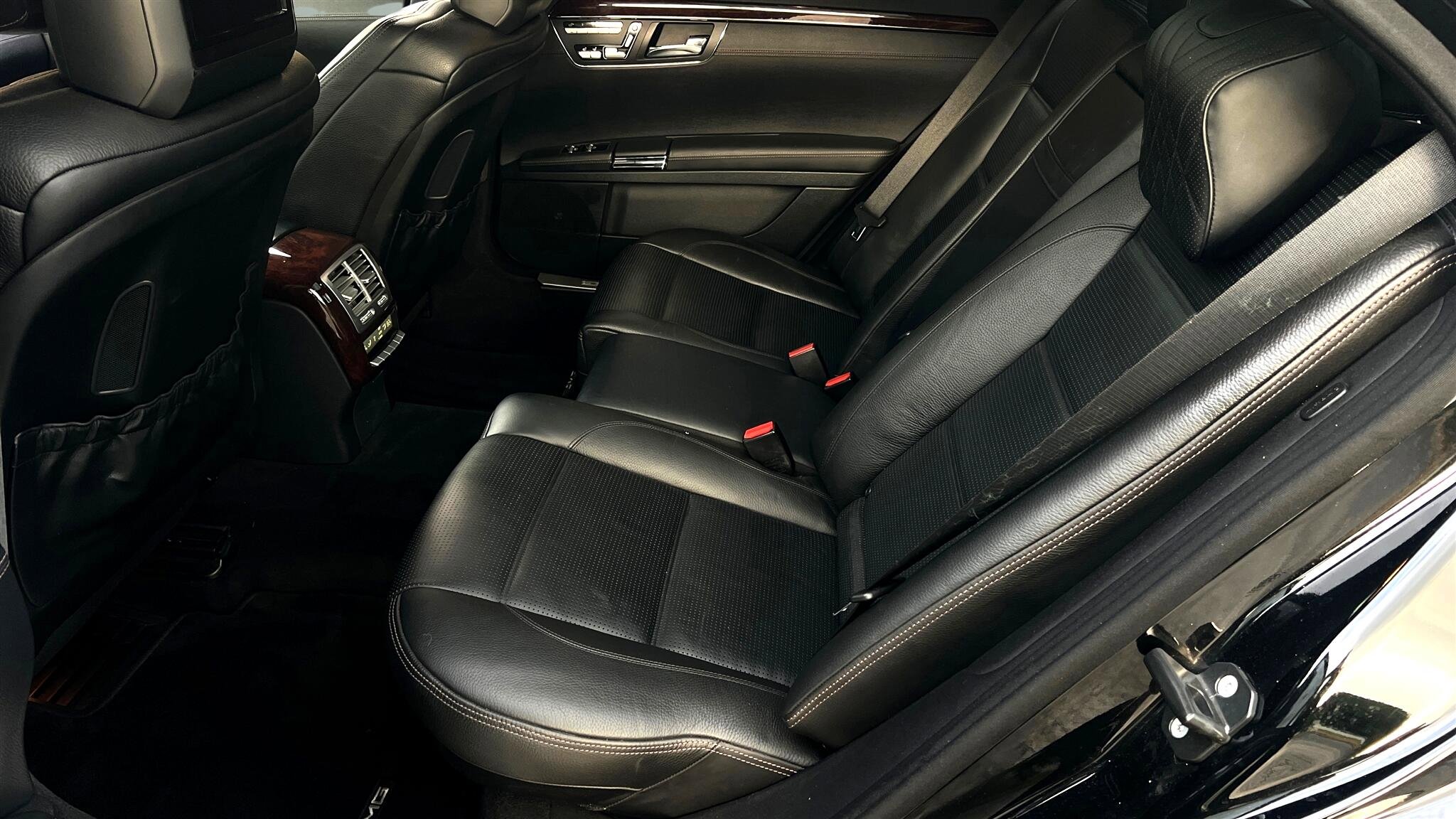 Used 2013 Mercedes-Benz S 63 AMG image 9