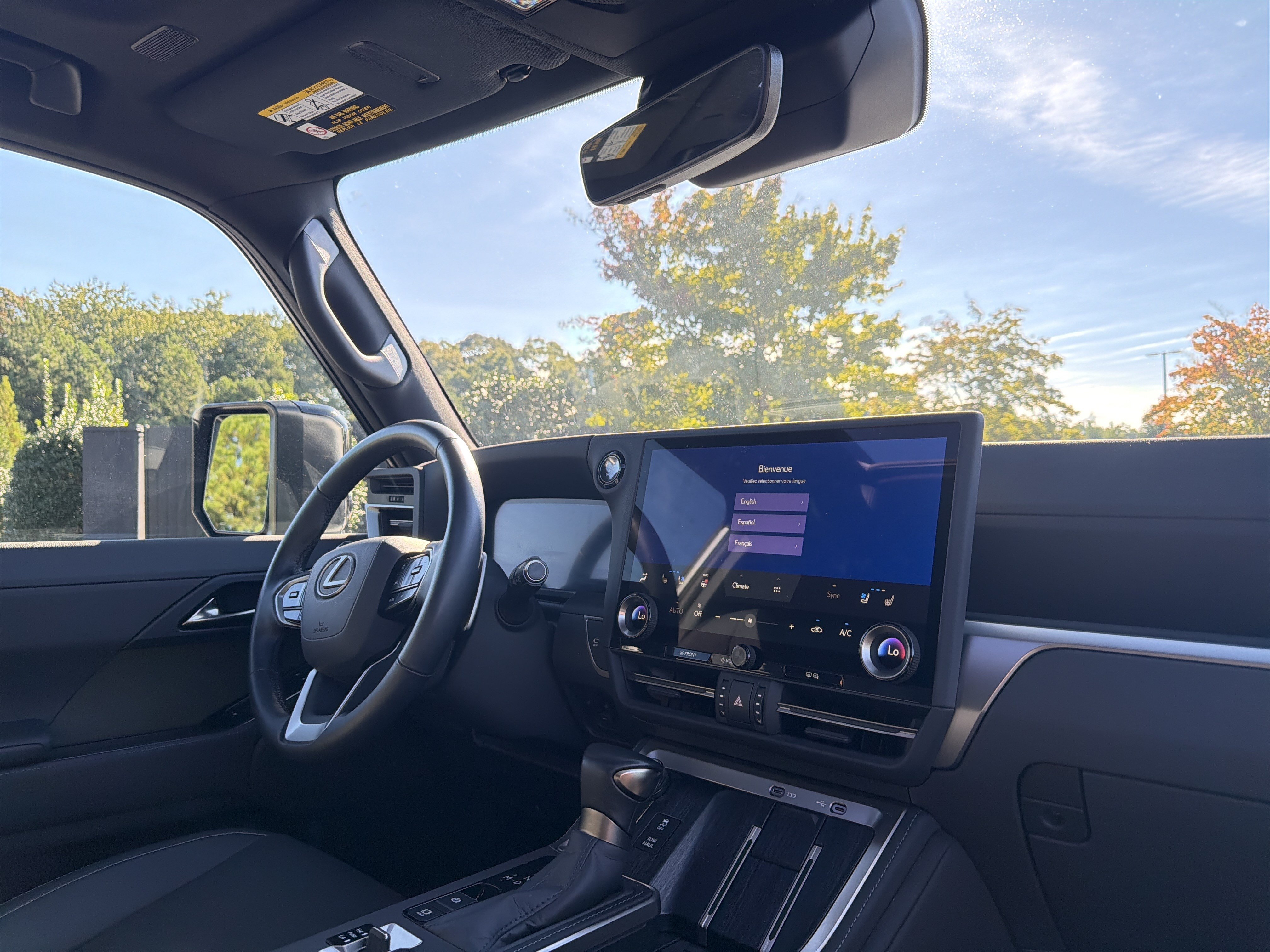Used 2025 Lexus GX 550 AWD/4WD image 6