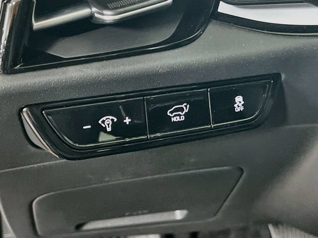 New 2026 Kia Niro Wind FWD image 10