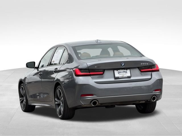 Used 2023 BMW 330e xDrive w/ Premium Package AWD/4WD image 7