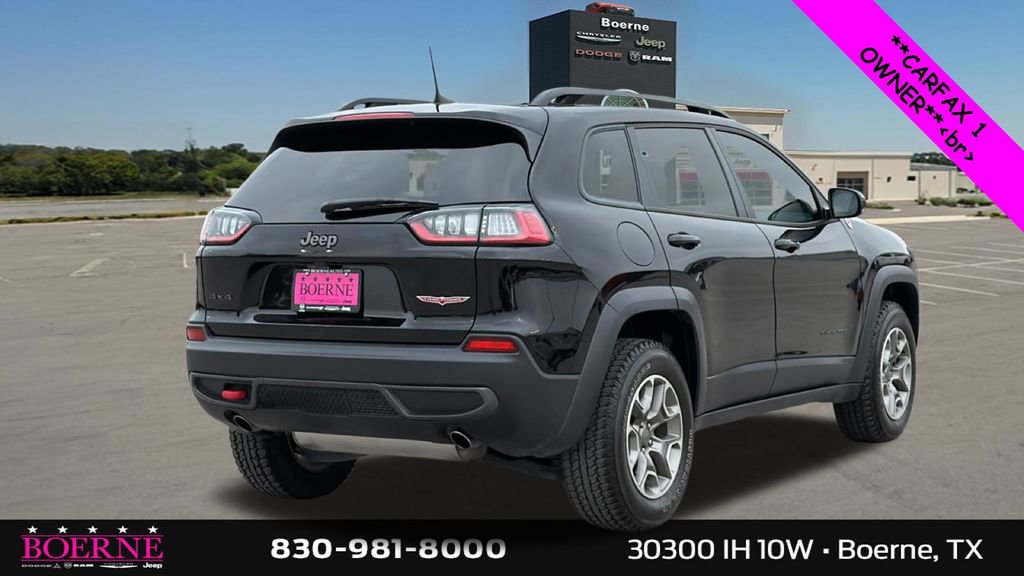 Used 2022 Jeep Cherokee Trailhawk AWD/4WD image 4