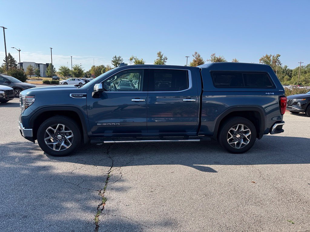 Used 2024 GMC Sierra 1500 SLT w/ SLT Premium Plus Package AWD/4WD image 4