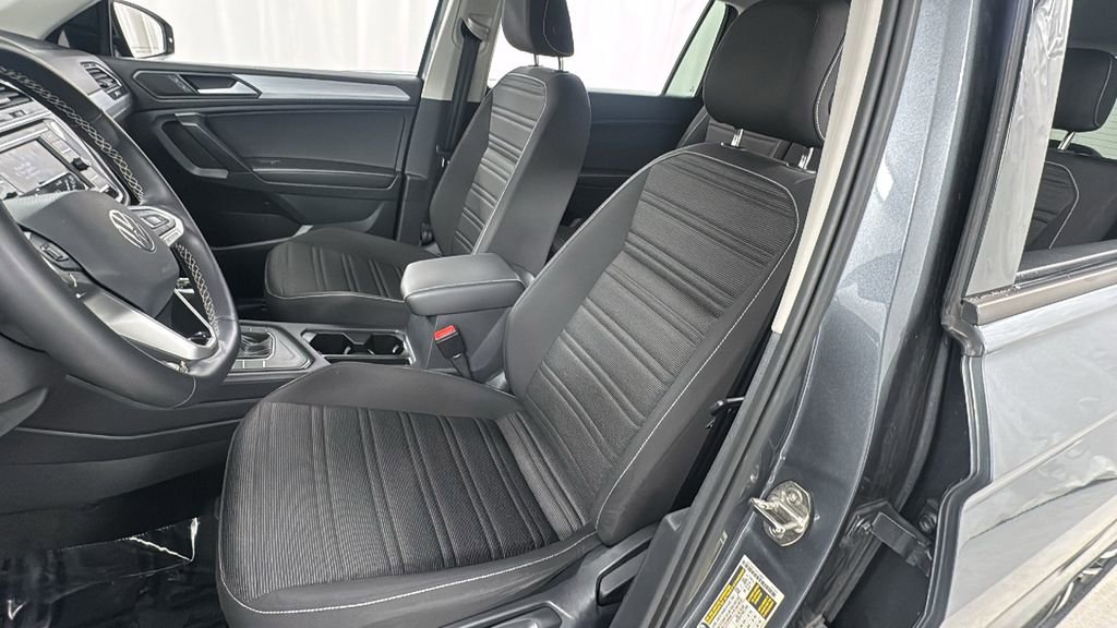 Used 2024 Volkswagen Tiguan S image 10