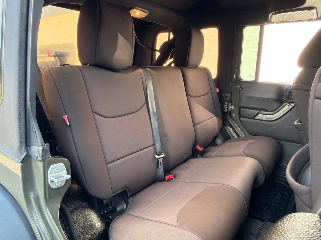 Used 2015 Jeep Wrangler Unlimited Sport w/ Quick Order Package 24S AWD/4WD image 11