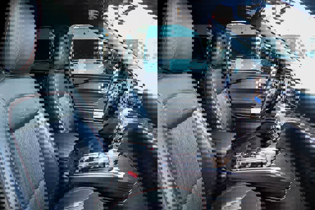 Used 2023 Ford Explorer Timberline w/ Timberline Technology Package image 17