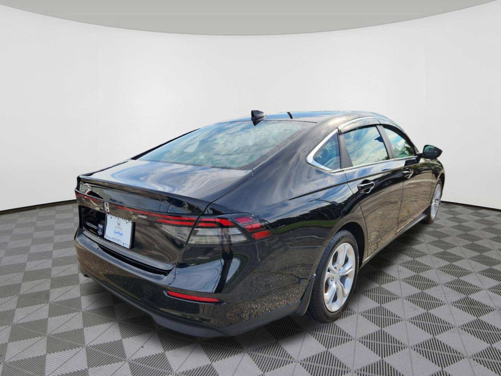 Certified 2026 Honda Accord LX image 4