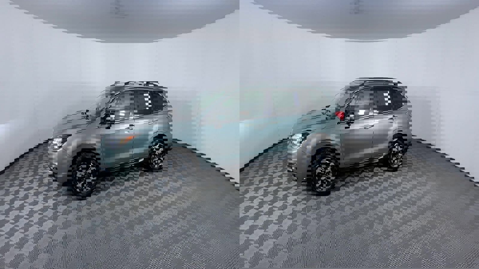 Used 2018 Subaru Forester 2.5i Limited image 4