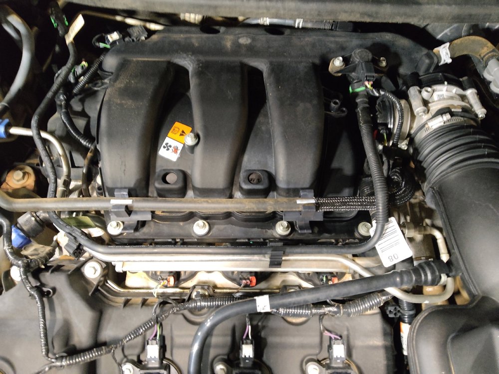 Used 2018 Ford Explorer XLT image 30