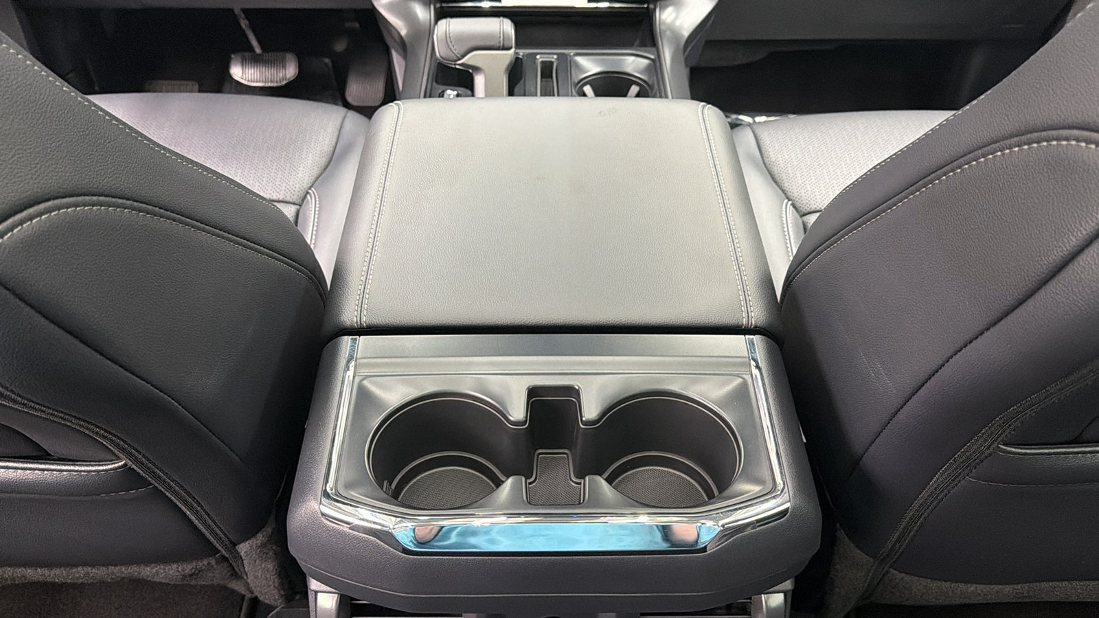 Used 2026 Ford F150 Lariat AWD/4WD image 36