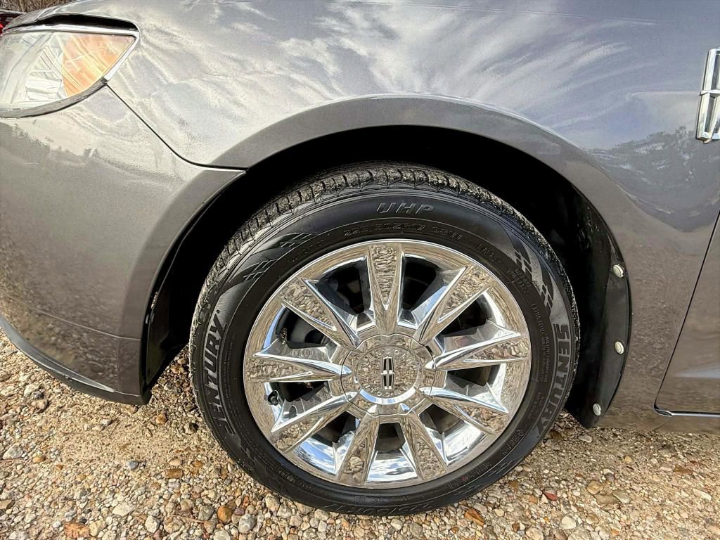 Used 2012 Lincoln MKZ FWD image 28