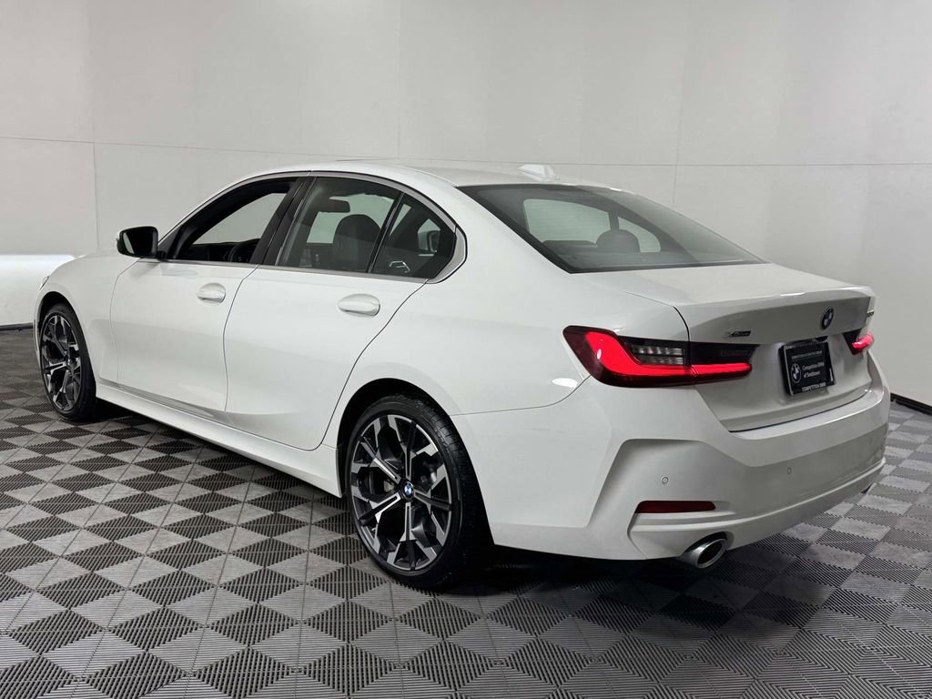 Used 2025 BMW 330i xDrive Sedan w/ Convenience Package AWD/4WD image 8