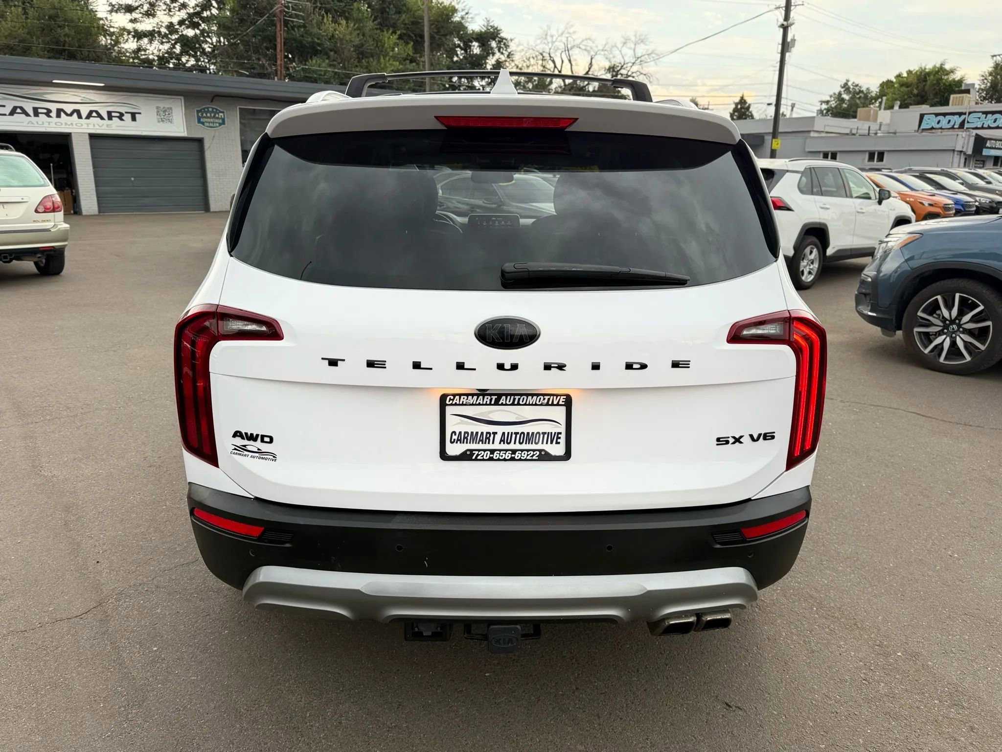 Used 2021 Kia Telluride SX w/ SX Prestige Package image 8
