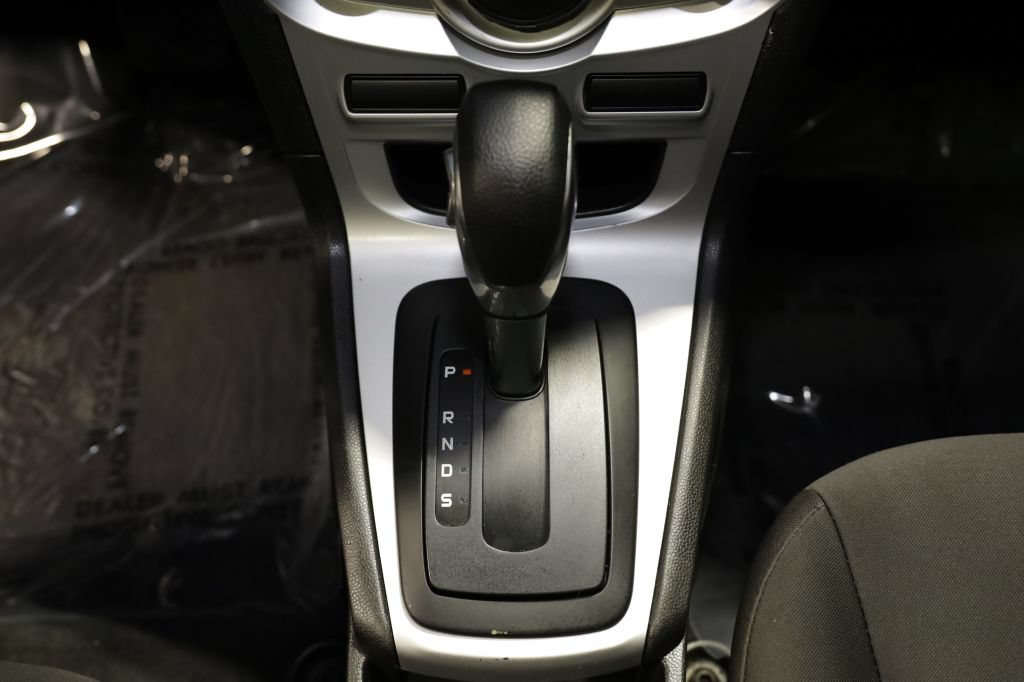 Used 2019 Ford Fiesta SE FWD image 26