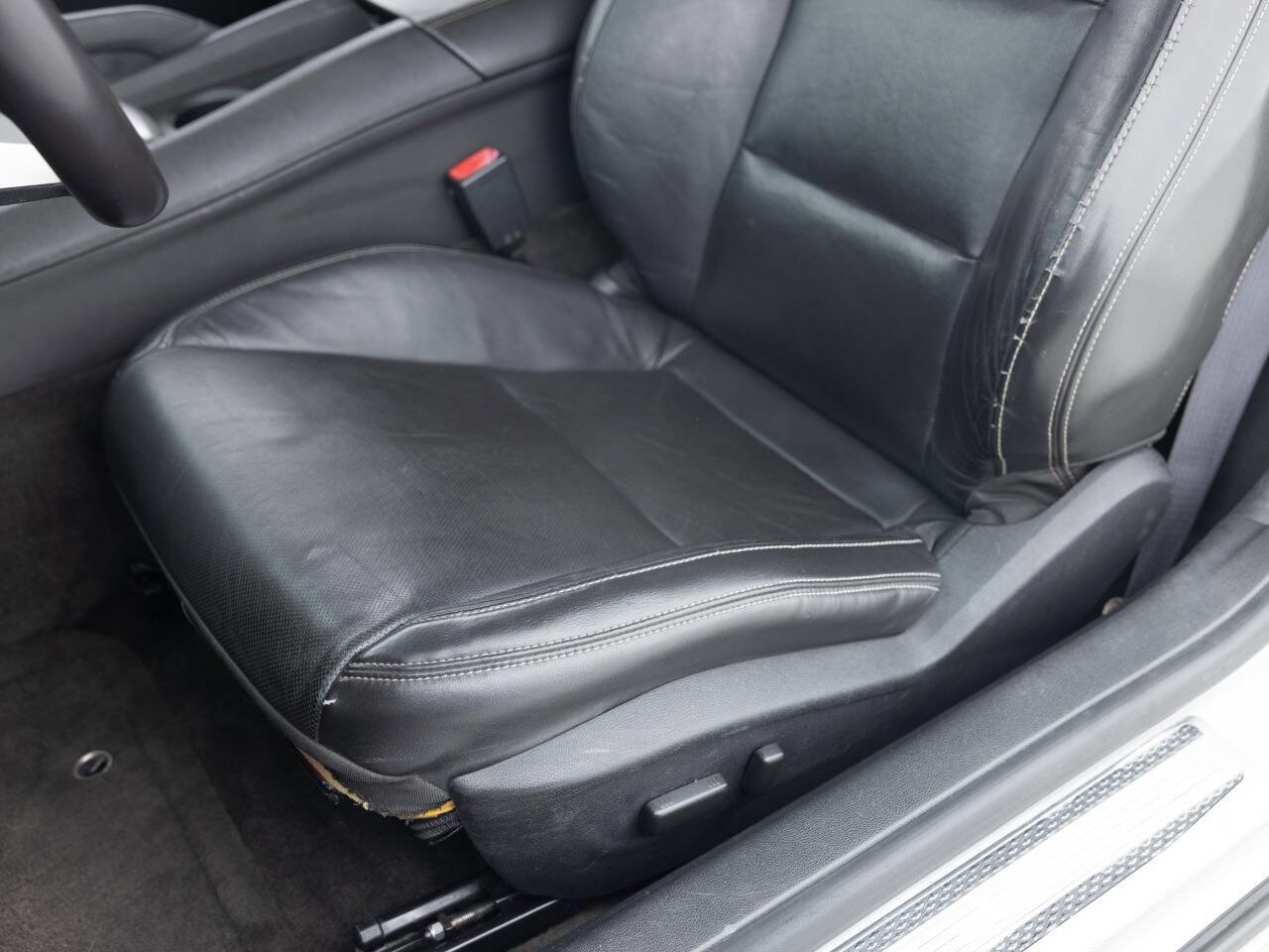 Used 2010 Chevrolet Camaro SS w/ RS Package image 23