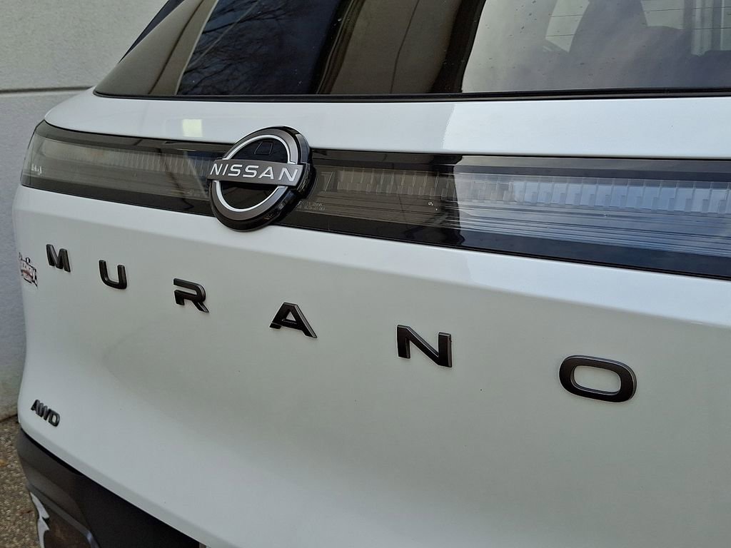 Certified 2025 Nissan Murano SL image 32