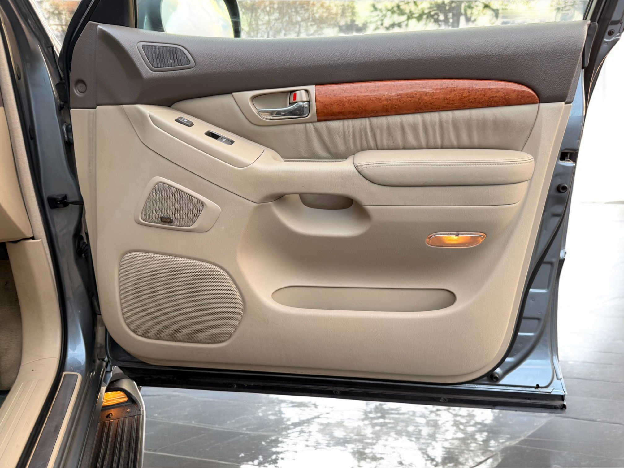 Used 2004 Lexus GX 470 image 20