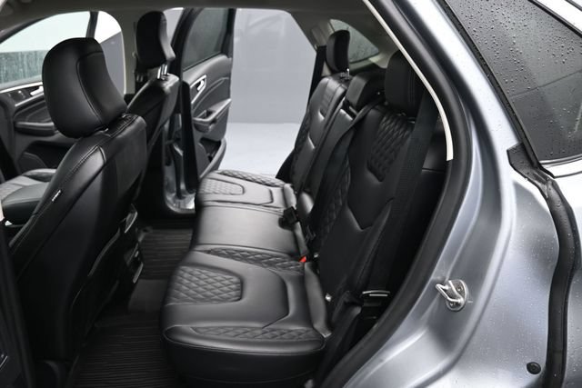 Used 2024 Ford Edge Titanium AWD/4WD image 12