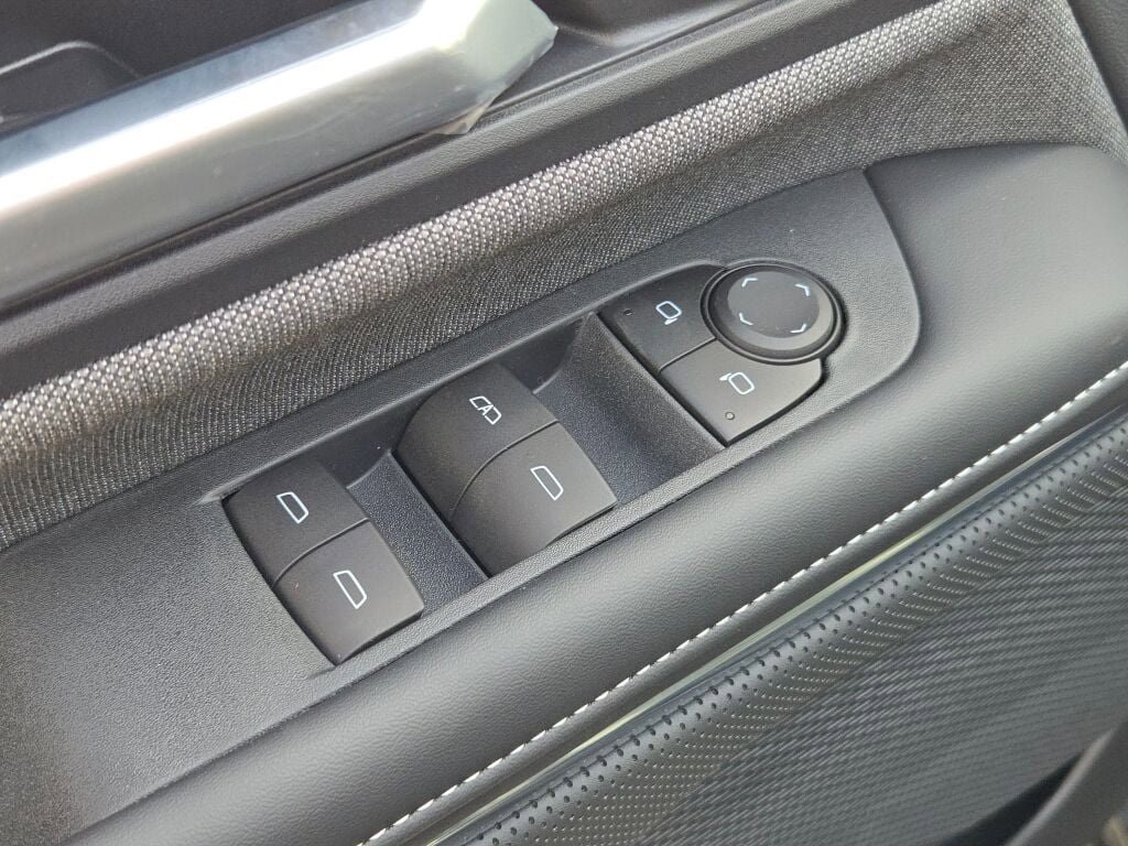 New 2026 GMC Sierra EV Elevation image 23