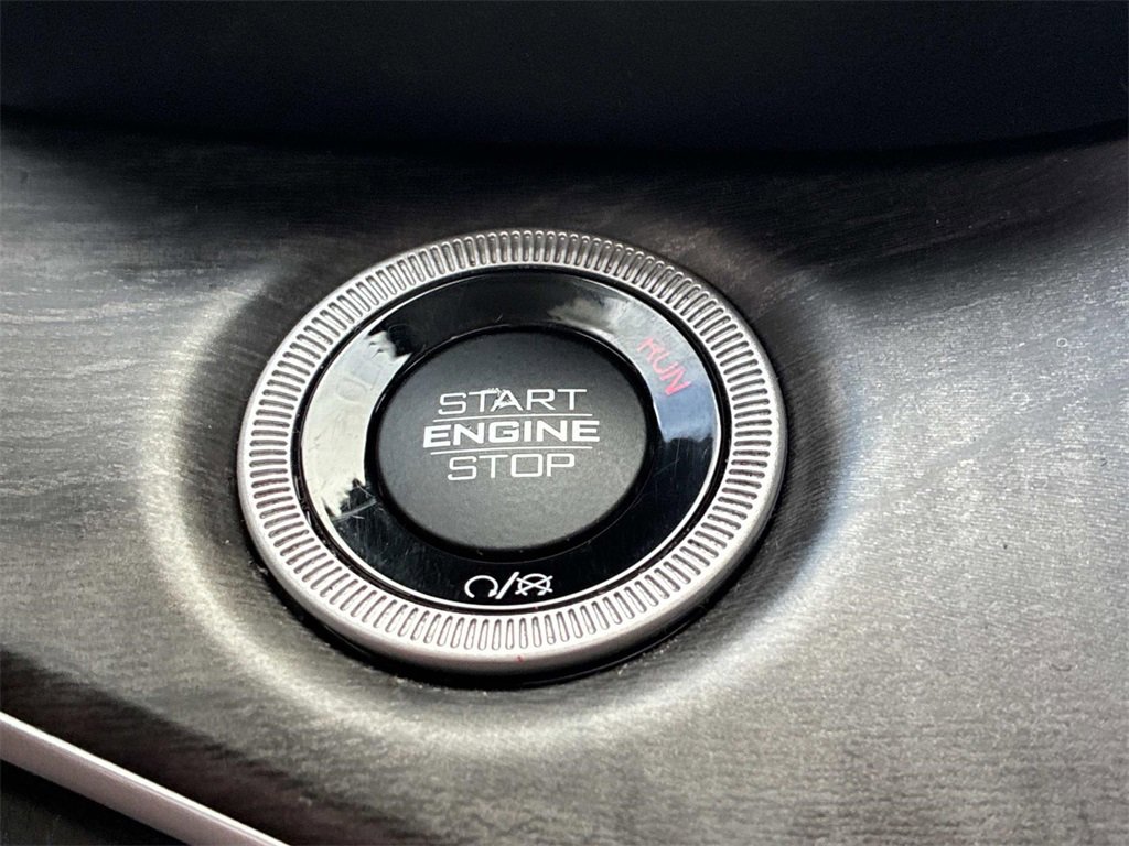 Used 2023 Jeep Grand Cherokee 4WD 4xe image 33