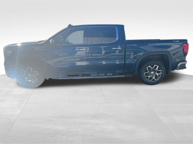 Used 2023 GMC Sierra 1500 SLT w/ SLT Premium Package image 9