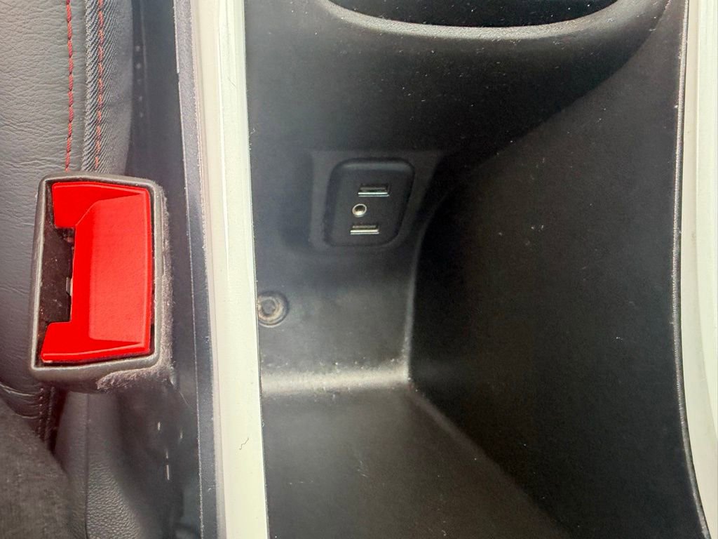 Used 2021 Chevrolet Bolt Premier image 21